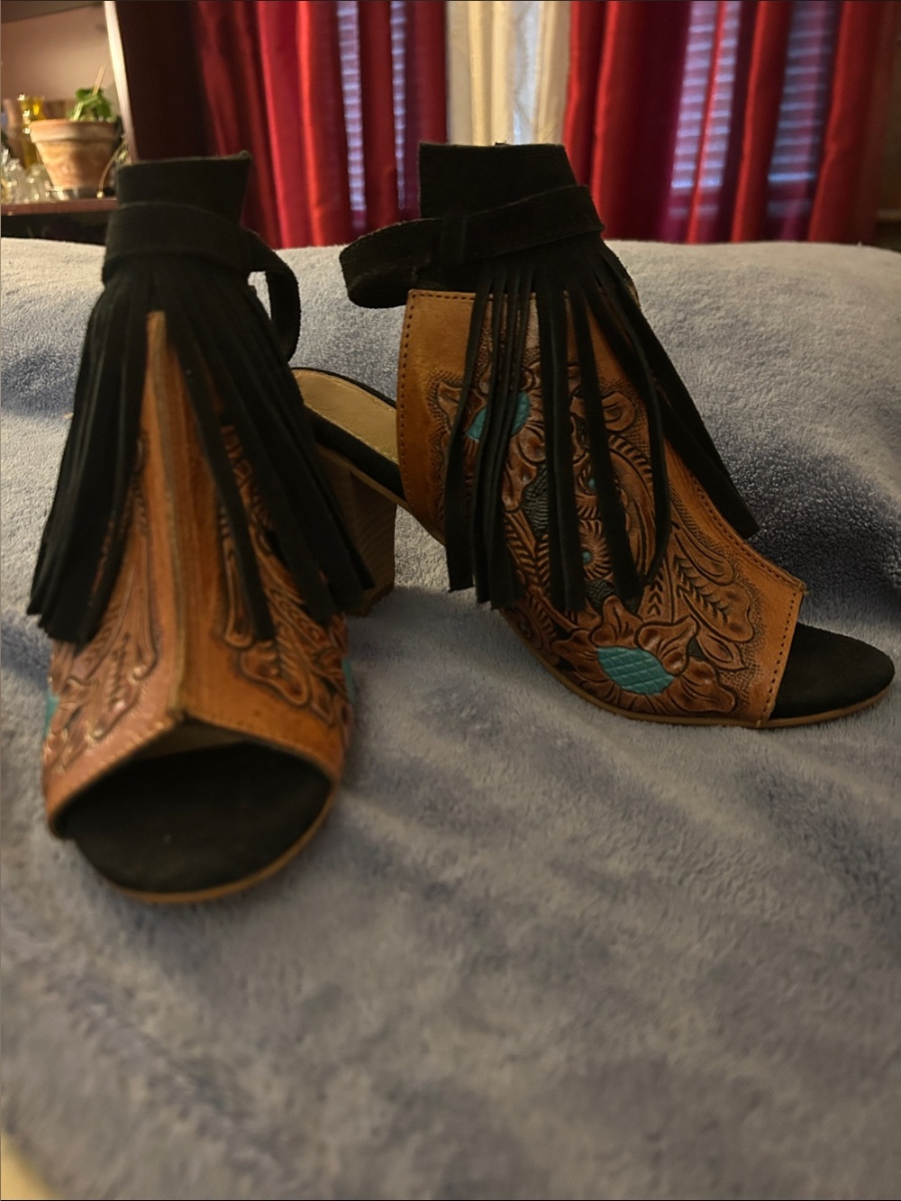 American Darling Hand Tooled Leather Fringe Heels/Sandals Pristine Size 7